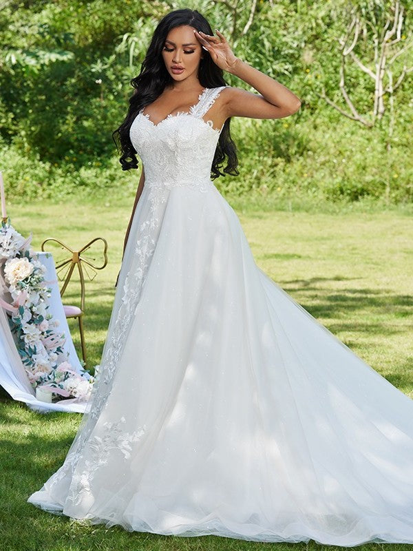 Lace A-Line/Princess Sweetheart Applique Sweep/Brush Sleeveless Train Wedding Dresses