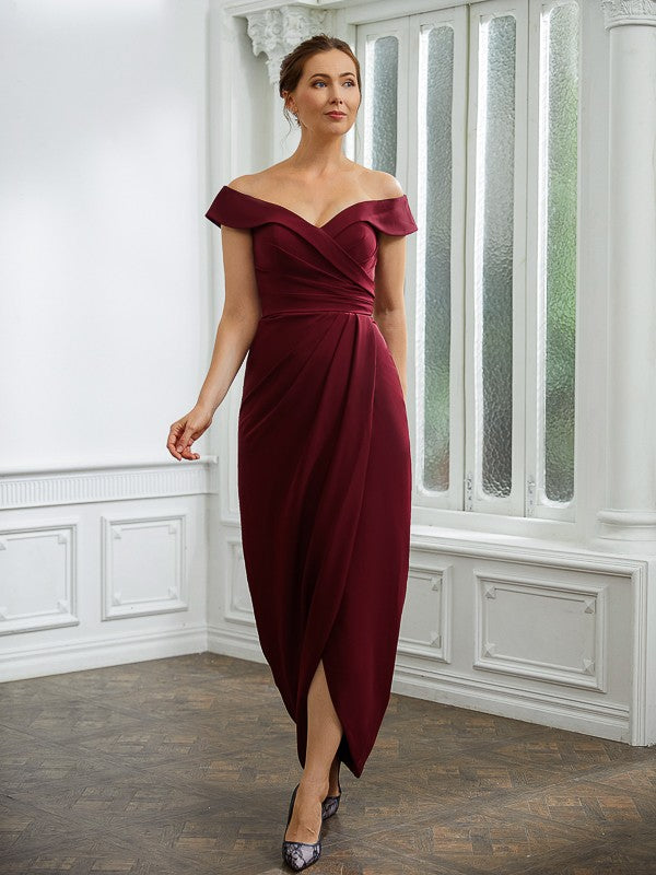 Alani Sheath/Column Stretch Crepe Ruched Off-the-Shoulder Sleeveless Floor-Length Mother of the Bride Dresses DGP0020245