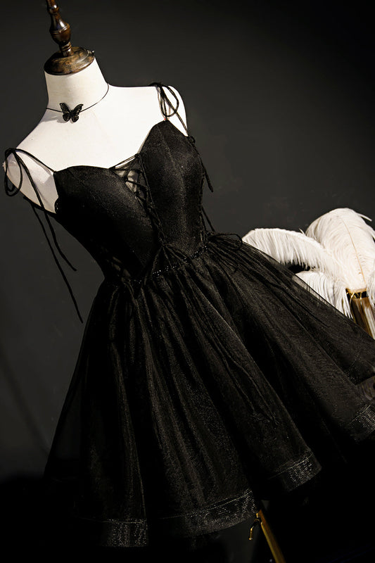 Elegant Black Spaghetti Straps Tulle Short Homecoming Dresses
