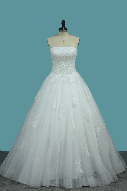 2024 Strapless Ball Gown Tulle Wedding Dresses With Beads And Applique