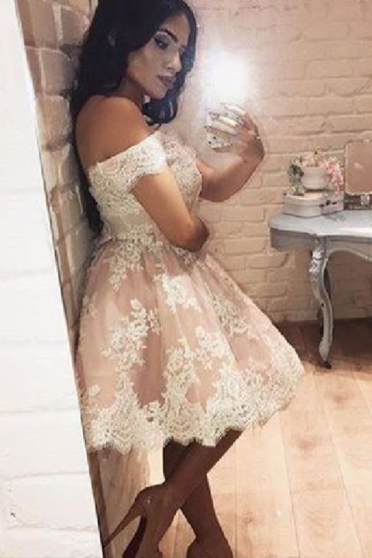 Homecoming Dresses Boat Neck Tulle With Applique Short/Mini A Line