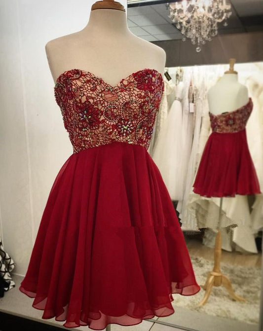 Backless Strapless Sweetheart Red Chiffon Laci Homecoming Dresses A Line Lace Pleated Beading