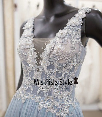 V-neckline Light Blue Wedding Dress