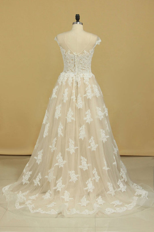 2024 Court Train Scoop  A Line Wedding Dresses Tulle With Applique