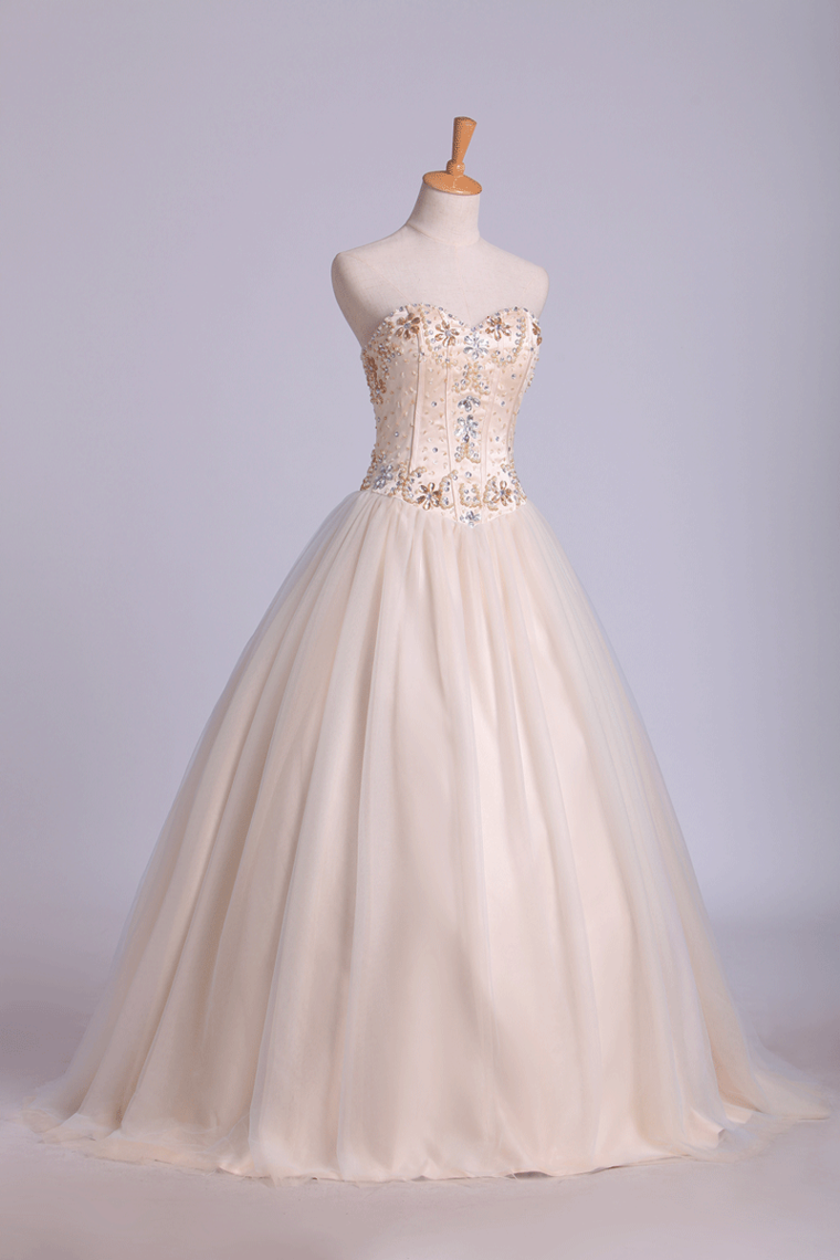 Two-Tone Sweetheart Quinceanera Dresses Ball Gown With Beads Floor-Length