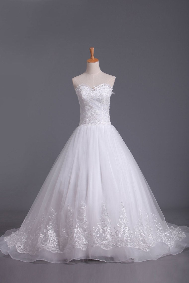 2024 Vintage Wedding Dresses Sweetheart A Line Tulle With Applique And Sash