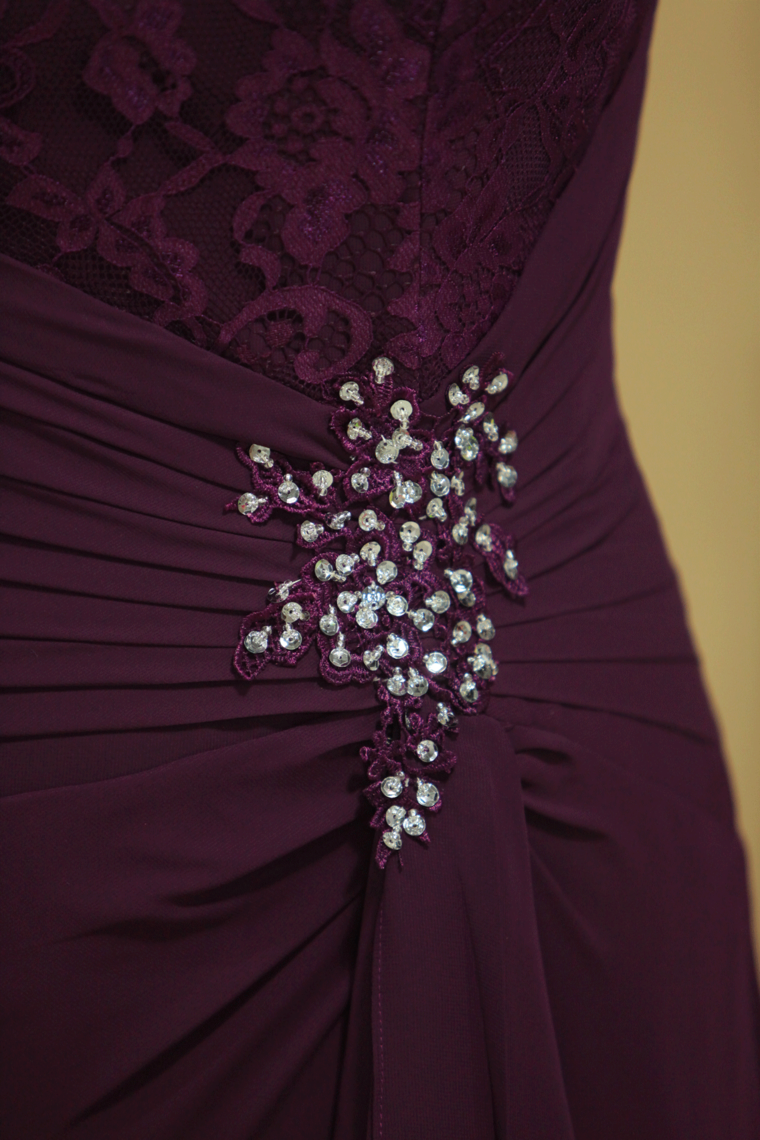 Plus Size A Line Mother Of The Bride Dresses Open Back Chiffon With Beads And Ruffles Grape