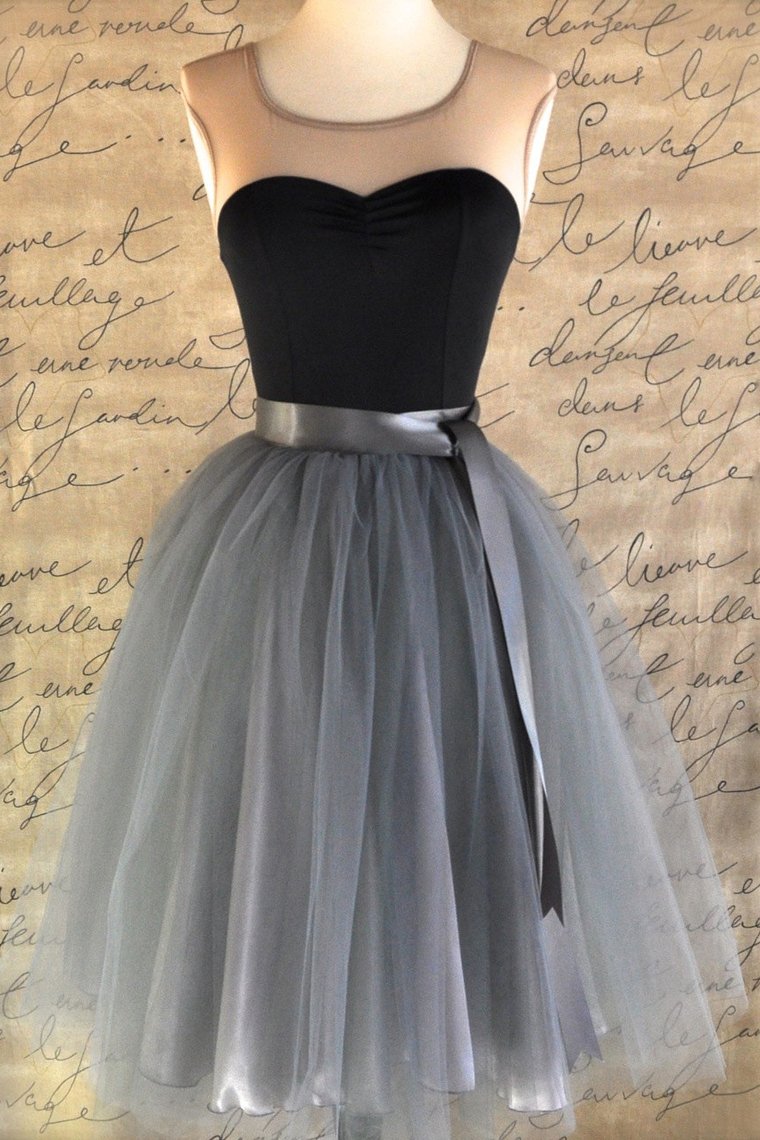 Homecoming Dresses A Line Scoop With Sash/Ribbon Knee Length Tulle Skirt