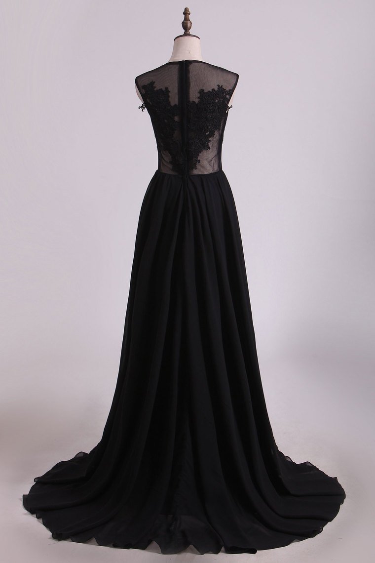 2024 A Line Prom Dresses Scoop Chiffon With Applique And Slit Sweep Train