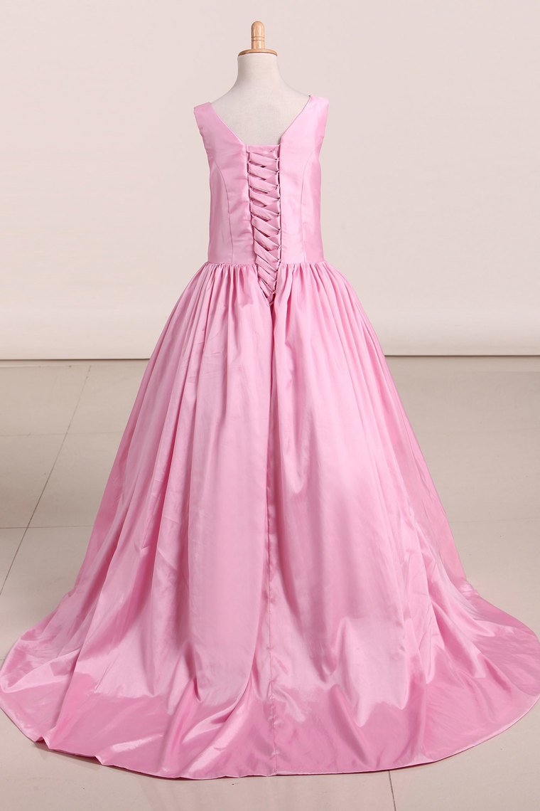 2024 New Arrival Flower Girl Dresses Scoop Taffeta With Beading A Line Sweep Train