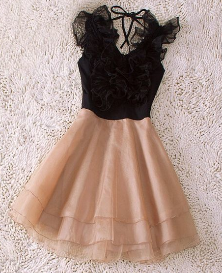 Homecoming Dresses Emely Chiffon A-Line V-Neck Short Champagne With Flowers Tiered CD330