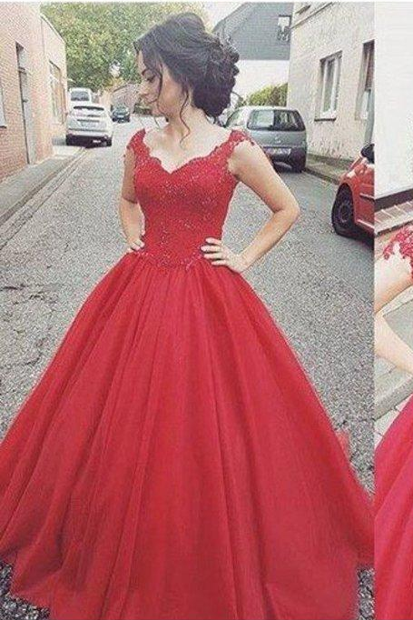 V Neck A Line Tulle Prom Dresses With Applique Sweep Train