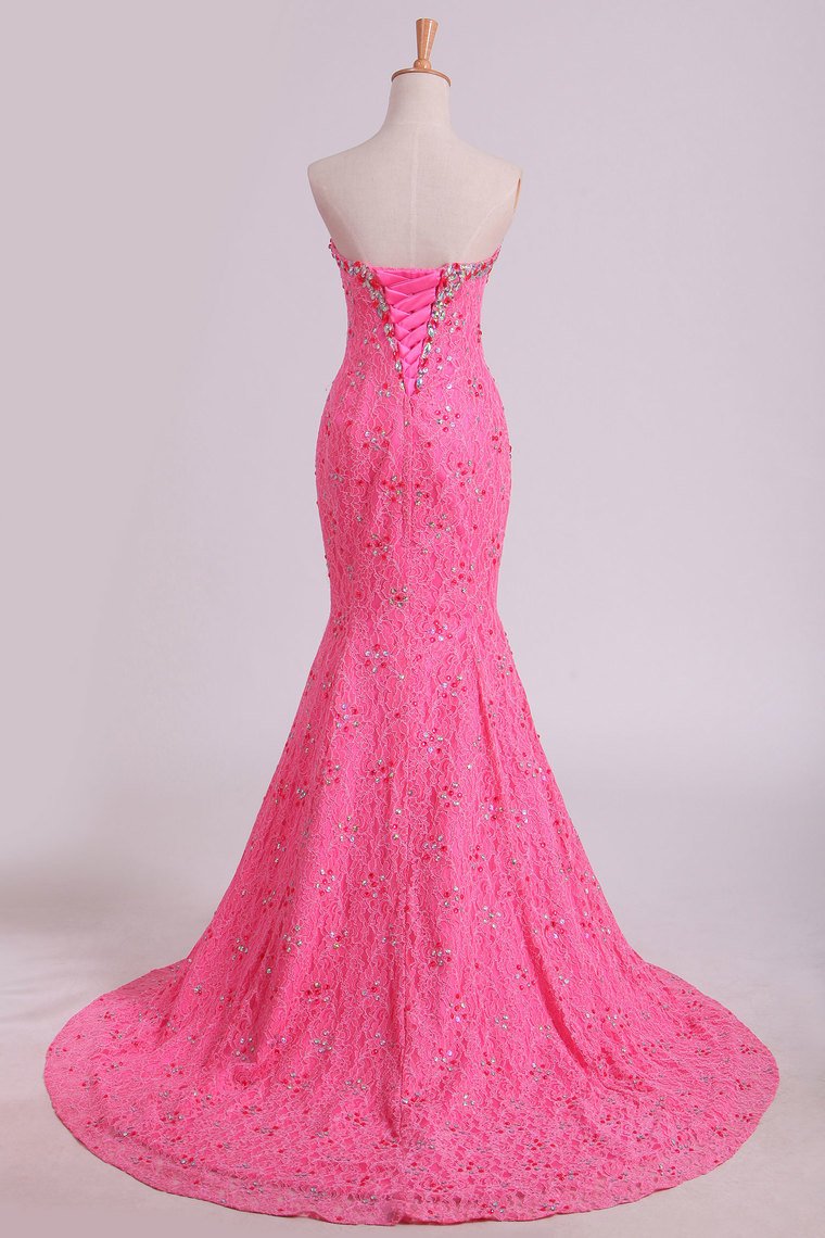 Stunning Sweetheart Mermaid Prom Dresses With Beads Floor-Length Lace