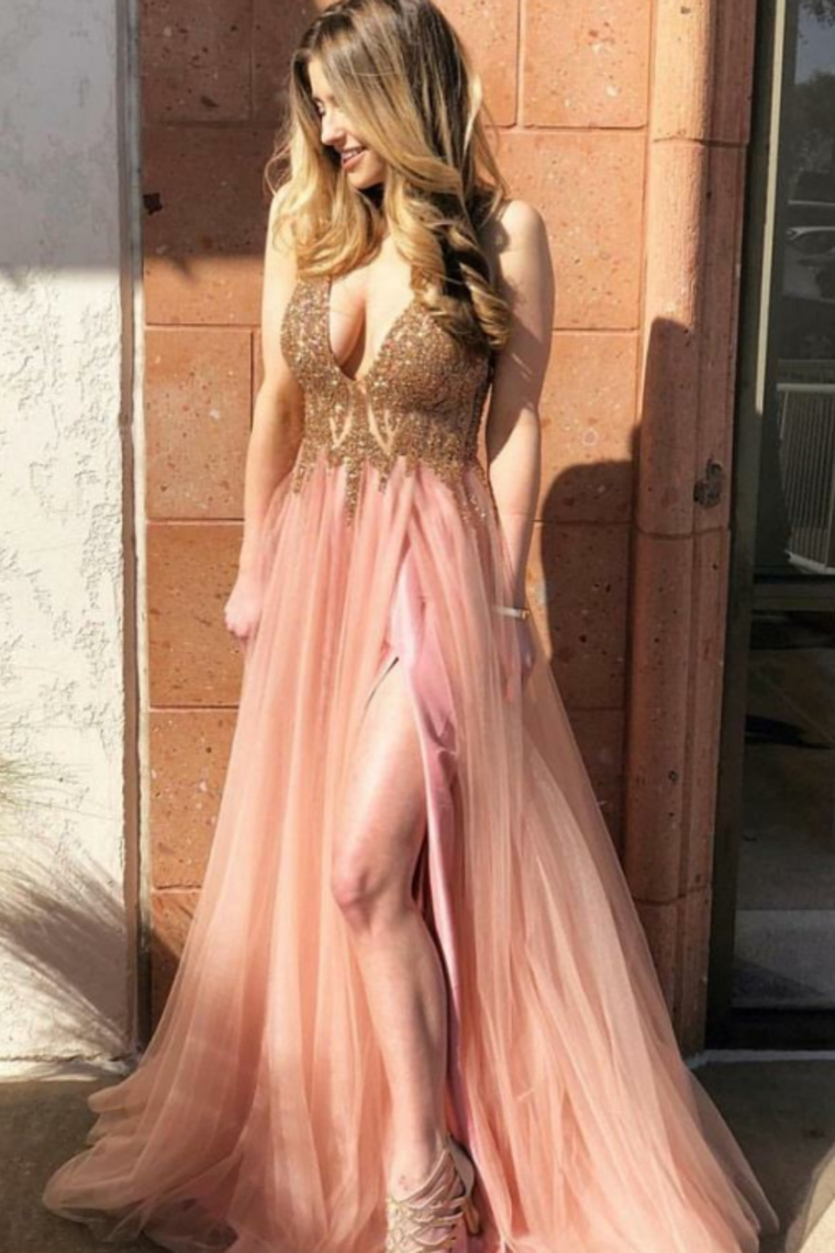 Tulle Prom Dresses A Line V Neck With Beads And Slit Sweep Train