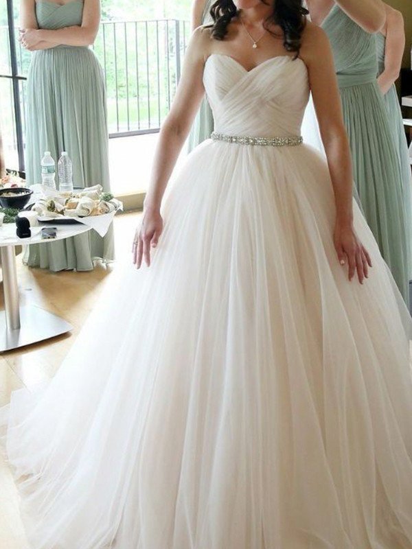 Ball Floor-Length Sleeveless Sweetheart Gown Beading Tulle Wedding Dresses