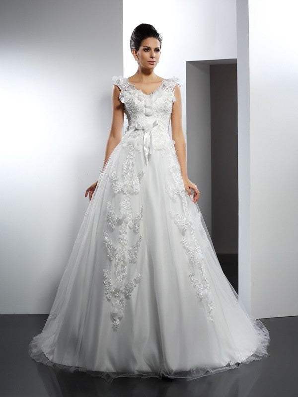 Sleeveless Lace Straps A-Line/Princess Long Satin Wedding Dresses