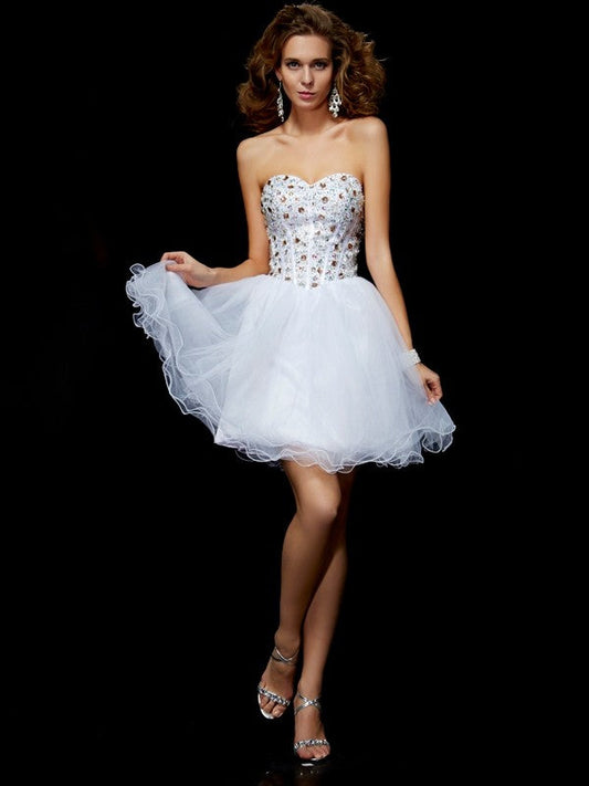 Valery Sheath/Column Sweetheart Sleeveless Crystal Short Homecoming Dresses Elastic Woven Satin