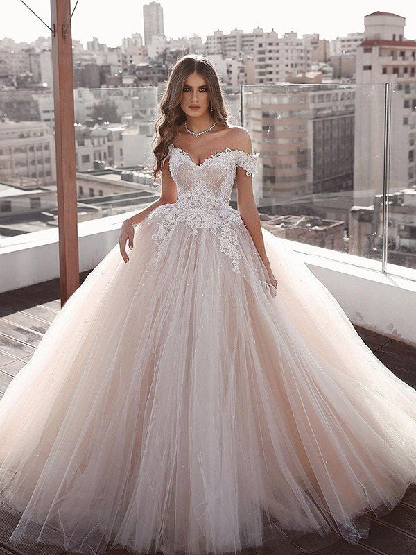 Sweep/Brush Sleeveless Applique Tulle Ball Gown Off-the-Shoulder Train Wedding Dresses