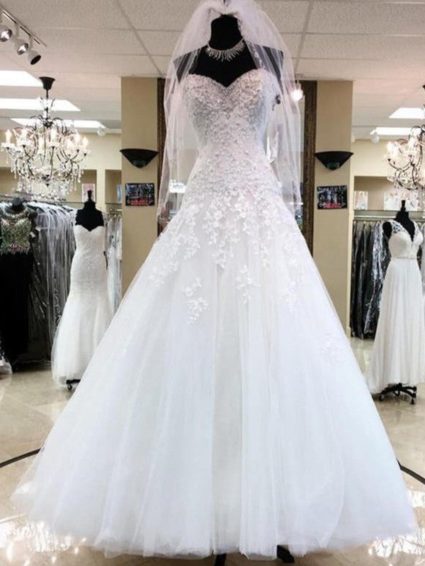 Ball Sweetheart Gown Tulle Applique Sleeveless Floor-Length Wedding Dresses