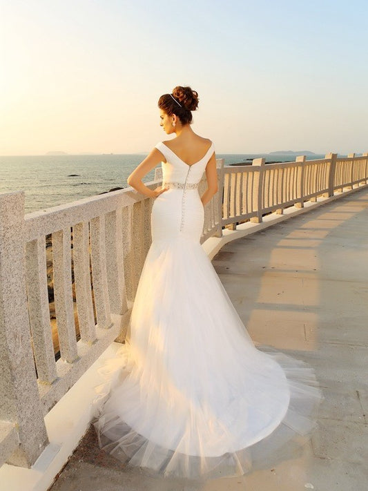 Net Pleats Sheath/Column Sleeveless V-neck Long Beach Wedding Dresses