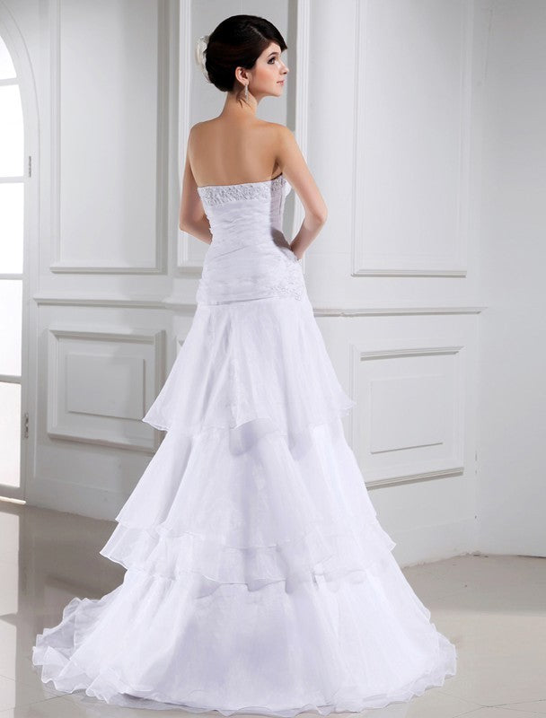 Strapless Beading A-Line/Princess Sleeveless Organza Long Wedding Dresses