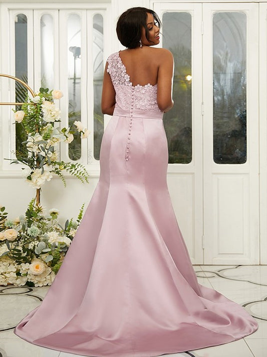 Sheath/Column Sleeveless One-Shoulder Satin Lace Sweep/Brush Train Bridesmaid Dresses