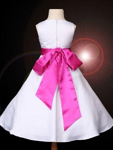 Long Bowknot A-line/Princess Sleeveless Scoop Satin Flower Girl Dresses