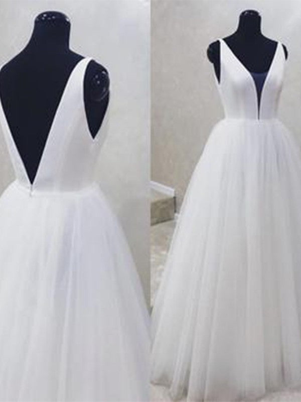 Sleeveless A-Line/Princess V-neck Tulle Ruffles Floor-Length Wedding Dresses