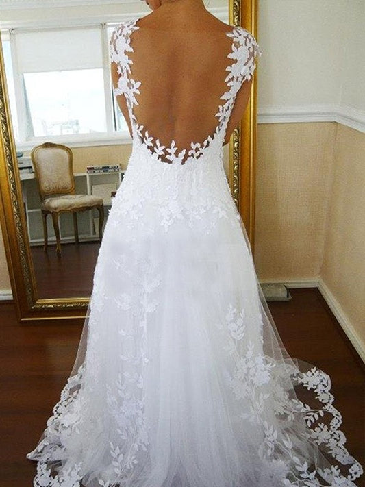 A-Line/Princess Sleeveless Sweep/Brush Lace V-neck Train Tulle Wedding Dresses