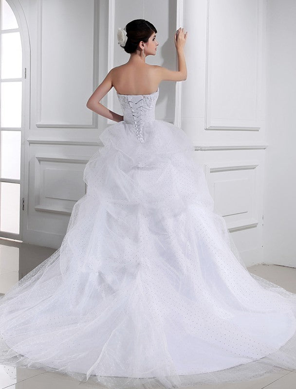 Satin Ball Applique Gown Sleeveless Beading Sweetheart Tulle Wedding Dresses