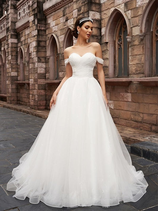 Court Sleeveless Ruched Off-the-Shoulder Tulle A-Line/Princess Train Wedding Dresses