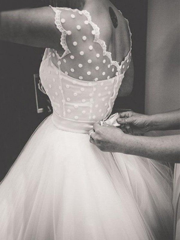 Gown Knee-Length Ball Sleeveless Jewel Ruffles Tulle Wedding Dresses