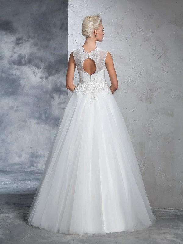 Ball Long Neck Applique Sleeveless High Gown Net Wedding Dresses