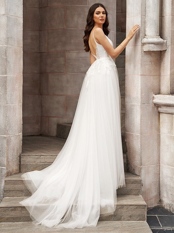 V-neck Sweep/Brush Sleeveless Applique A-Line/Princess Tulle Train Wedding Dresses