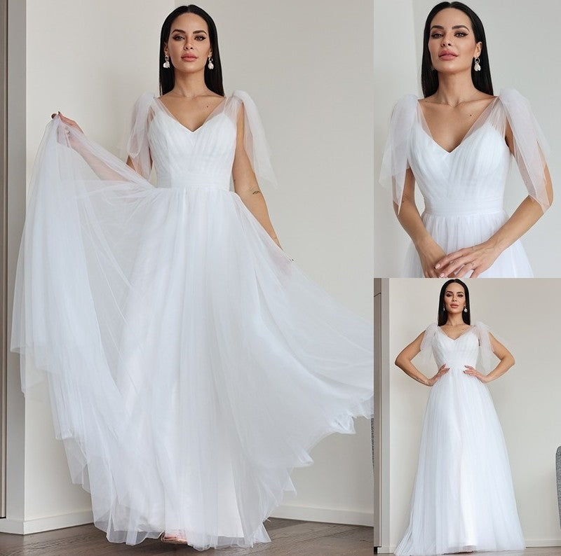 Ruffles Tulle Sleeveless A-Line/Princess V-neck Floor-Length Wedding Dresses