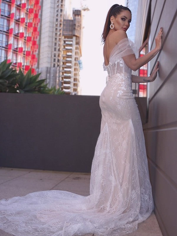 Off-the-Shoulder Applique Court Sleeveless Sheath/Column Lace Train Wedding Dresses
