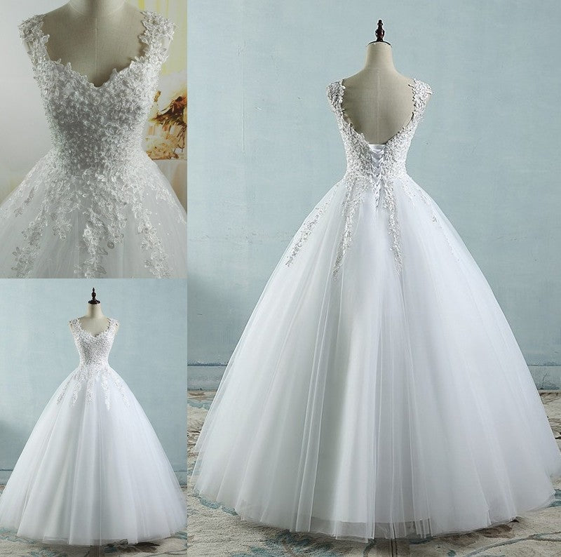 V-neck Applique Gown Ball Sweetheart Sleeveless Floor-Length Tulle Wedding Dresses