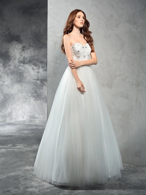 Beading Sleeveless A-Line/Princess Long Sweetheart Net Wedding Dresses