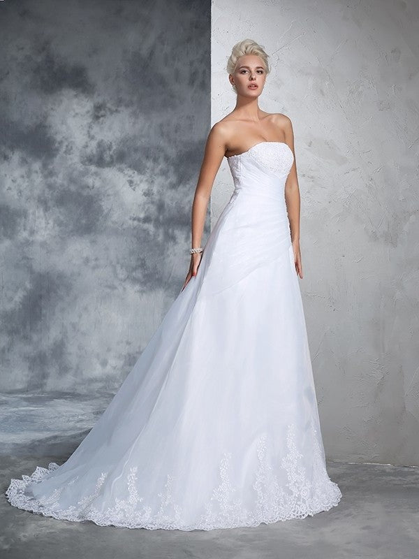 Strapless Long Gown Sleeveless Applique Ball Net Wedding Dresses