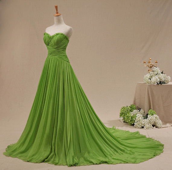 Sweetheart Green Evening Dress