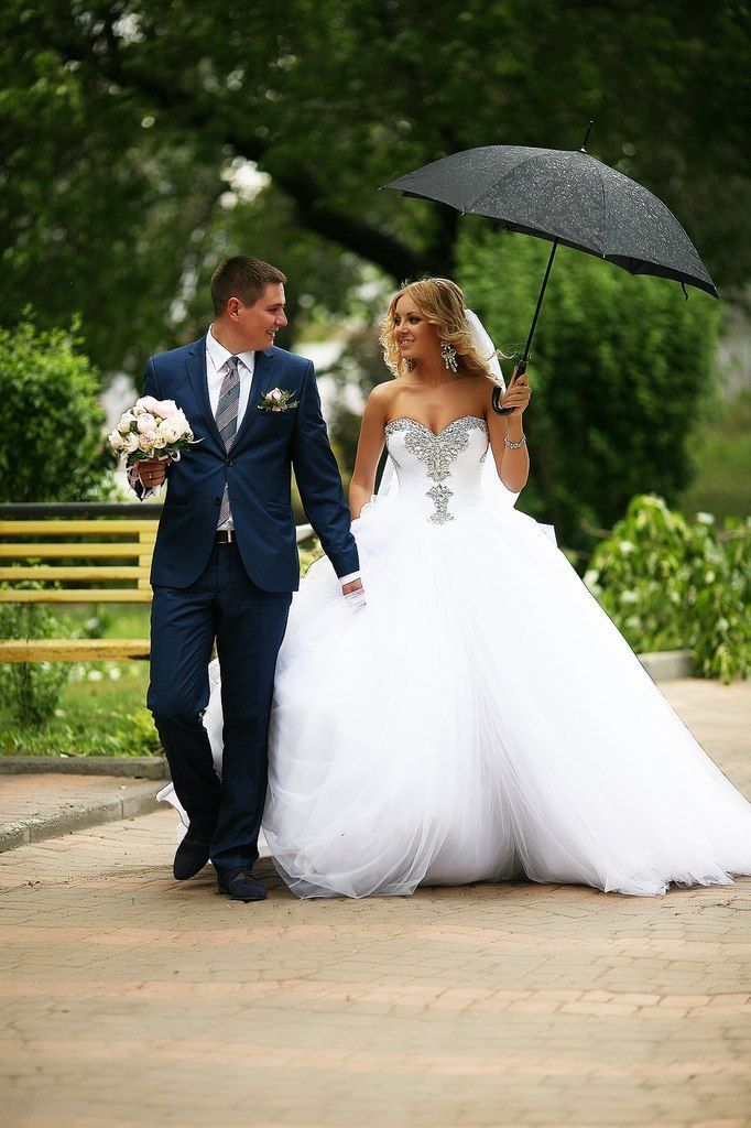 Ball Gown Sweetheart White Tulle Wedding Dress